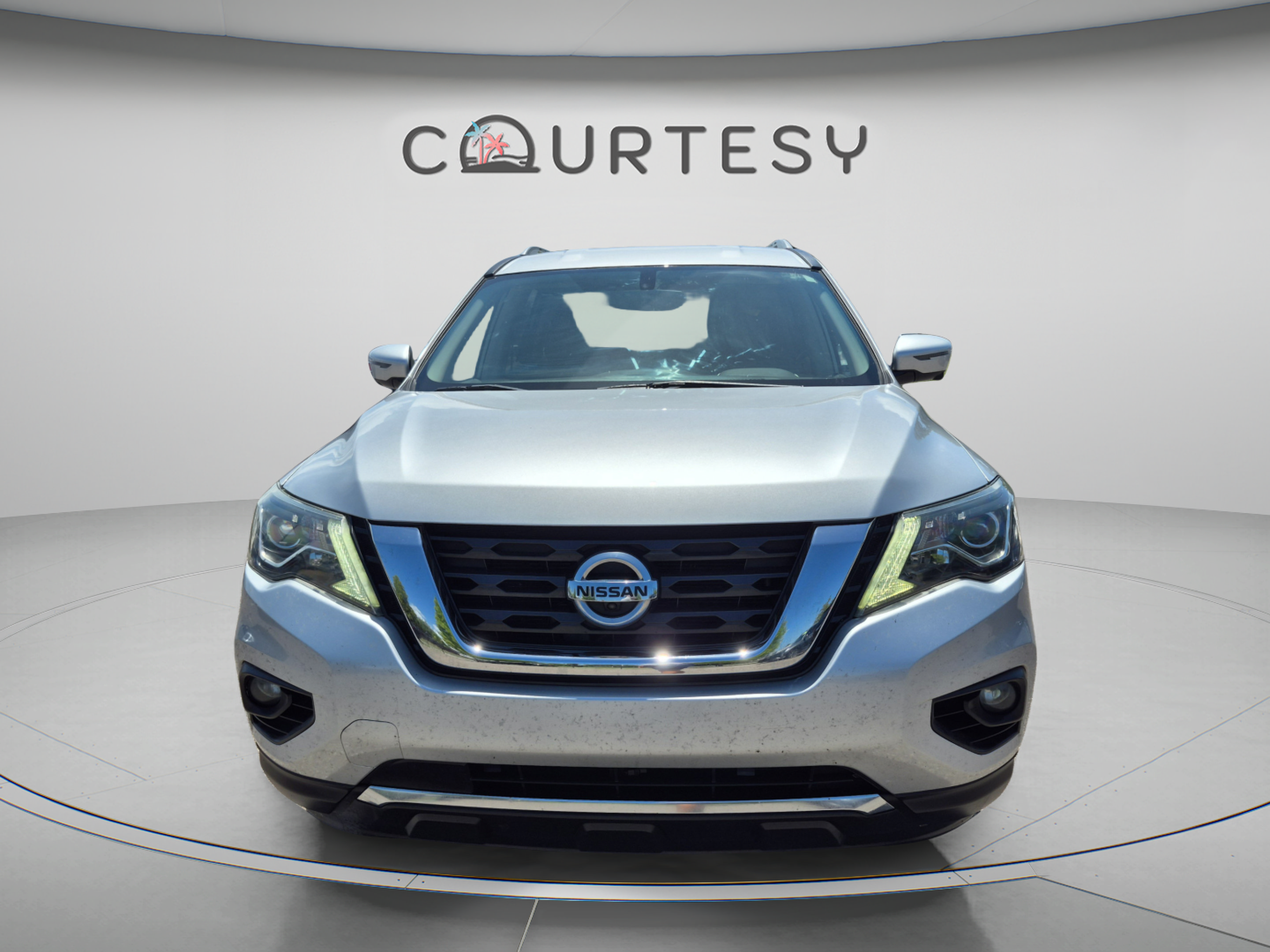 Used 2019 Nissan Pathfinder SL FWD image 10