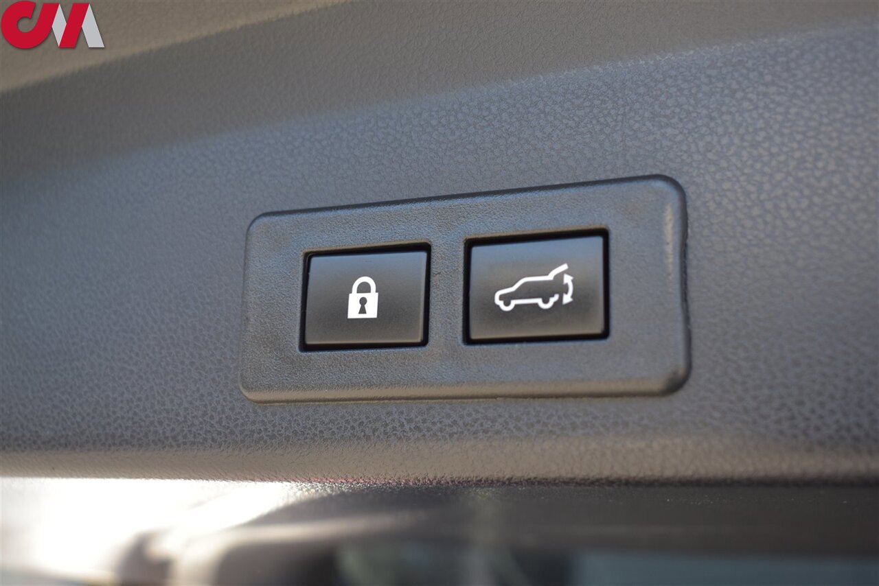 Used 2022 Subaru Ascent Limited w/ Technology Package AWD/4WD image 36