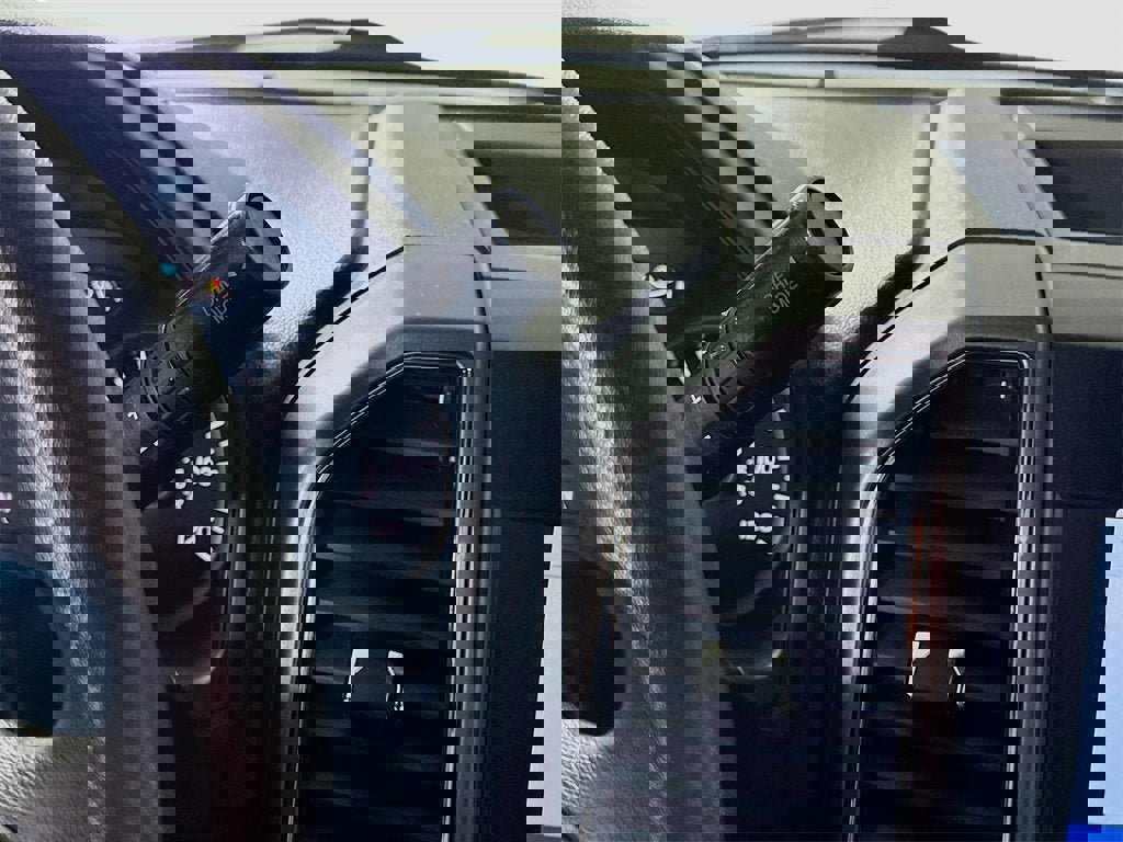 Used 2019 Ford F150 XLT w/ XTR Package image 10