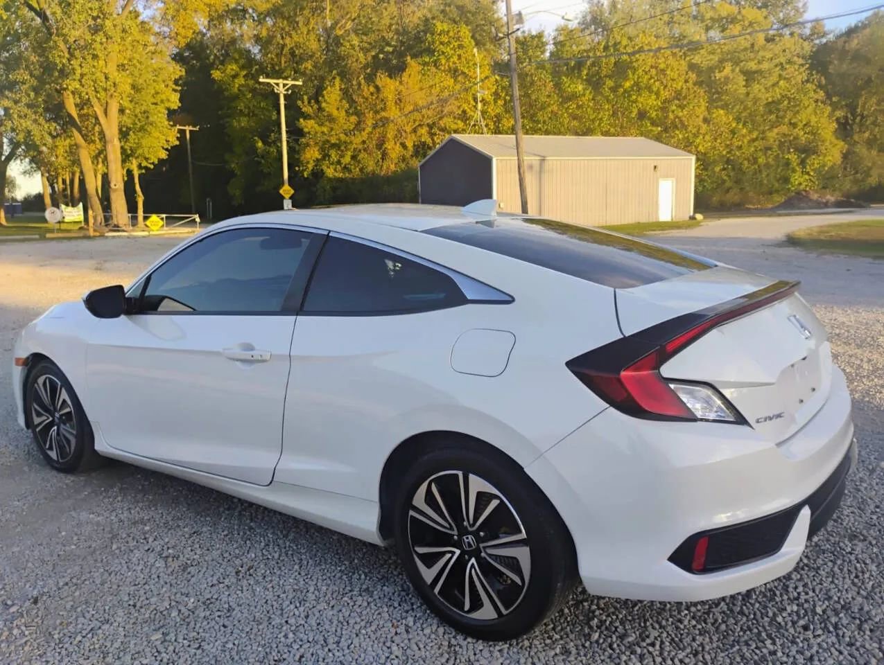 Used 2018 Honda Civic EX-T image 7
