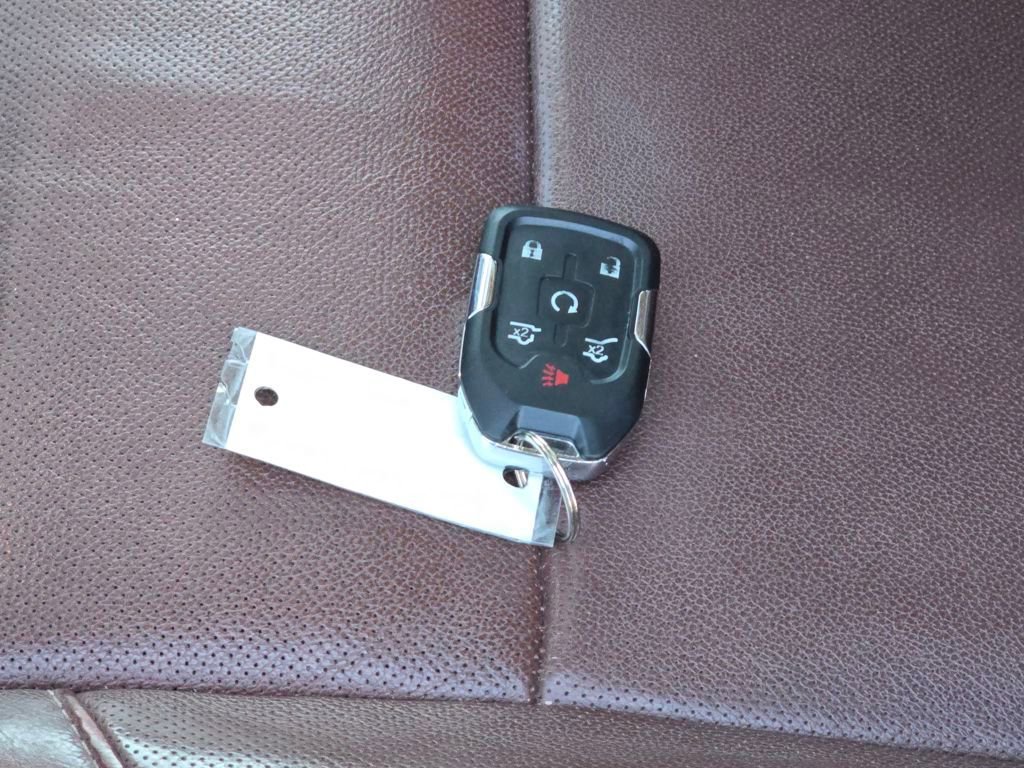 Used 2015 Chevrolet Suburban LTZ image 29