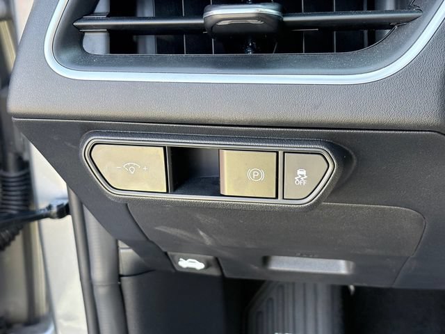 Used 2025 Kia K4 FWD image 24