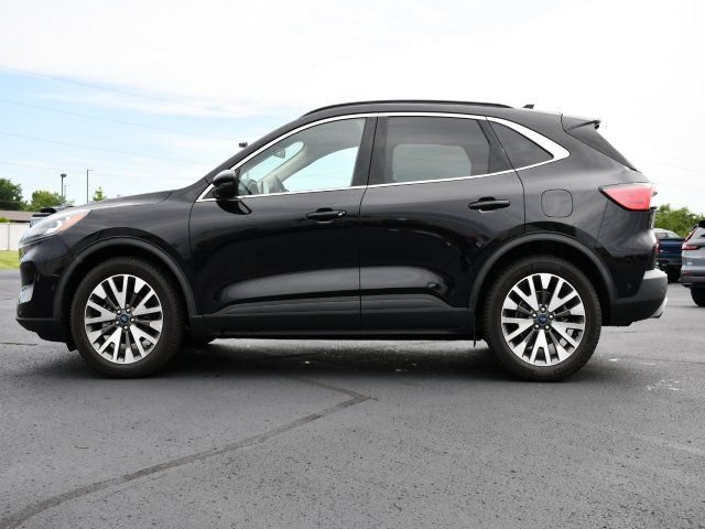 Used 2020 Ford Escape Titanium AWD/4WD image 4