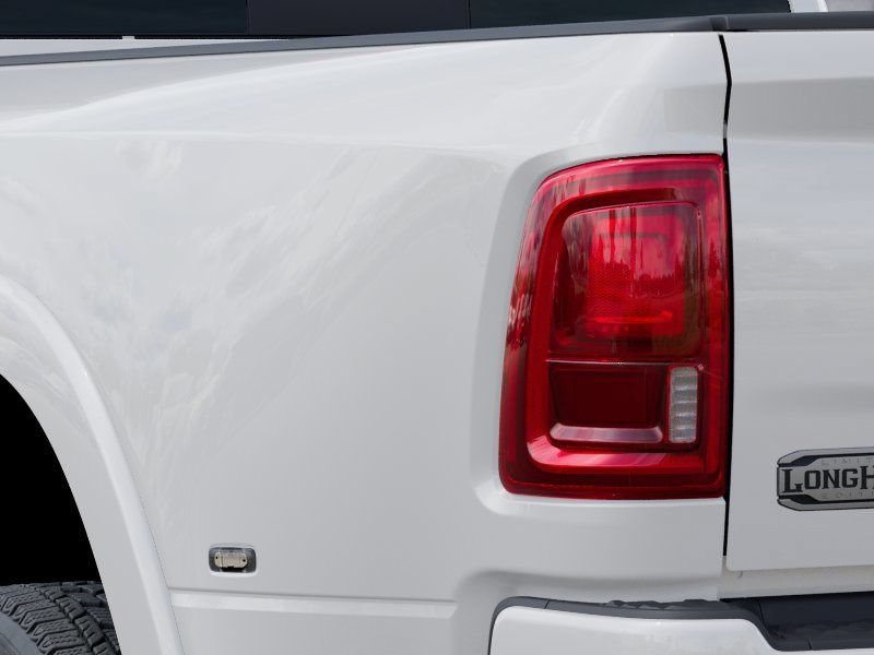 New 2026 RAM 3500 Limited AWD/4WD image 9