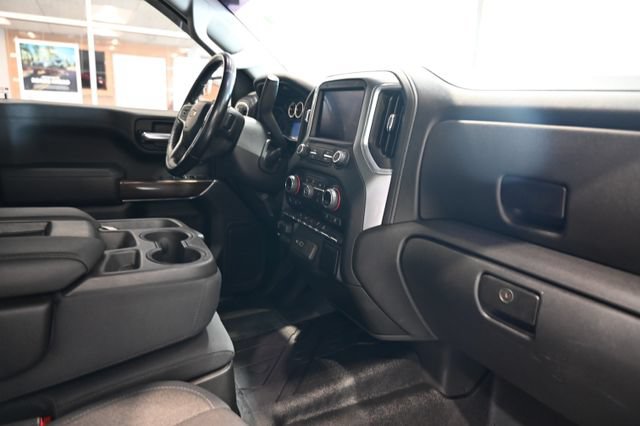 Used 2019 Chevrolet Silverado 1500 LT w/ All-Star Edition AWD/4WD image 14