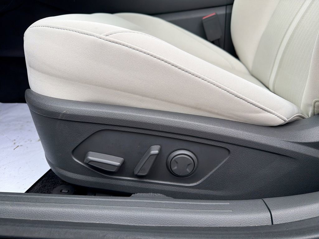 Certified 2023 Hyundai Sonata SEL w/ Cargo Package image 17