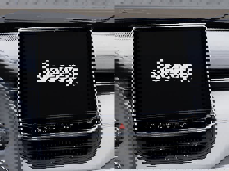 New 2026 Jeep Compass Limited image 18