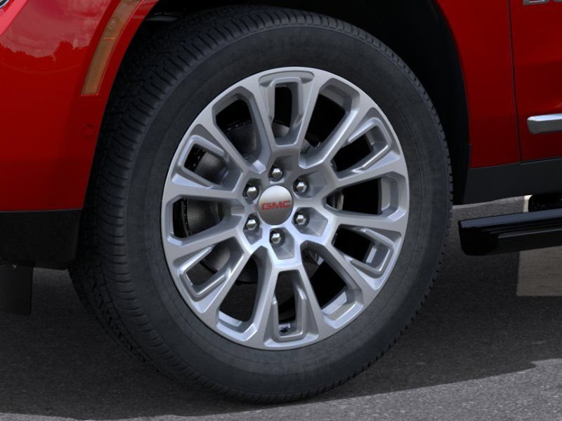 New 2026 GMC Yukon Denali w/ Sun & Power Step Package AWD/4WD image 9