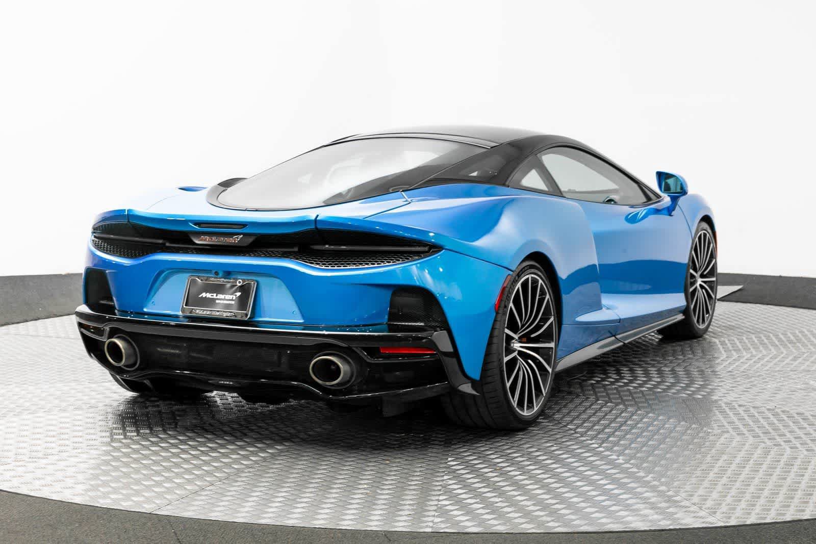 Used 2020 McLaren GT RWD image 4