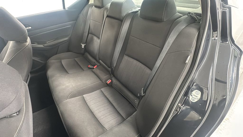 Used 2020 Nissan Altima 2.5 SV image 12