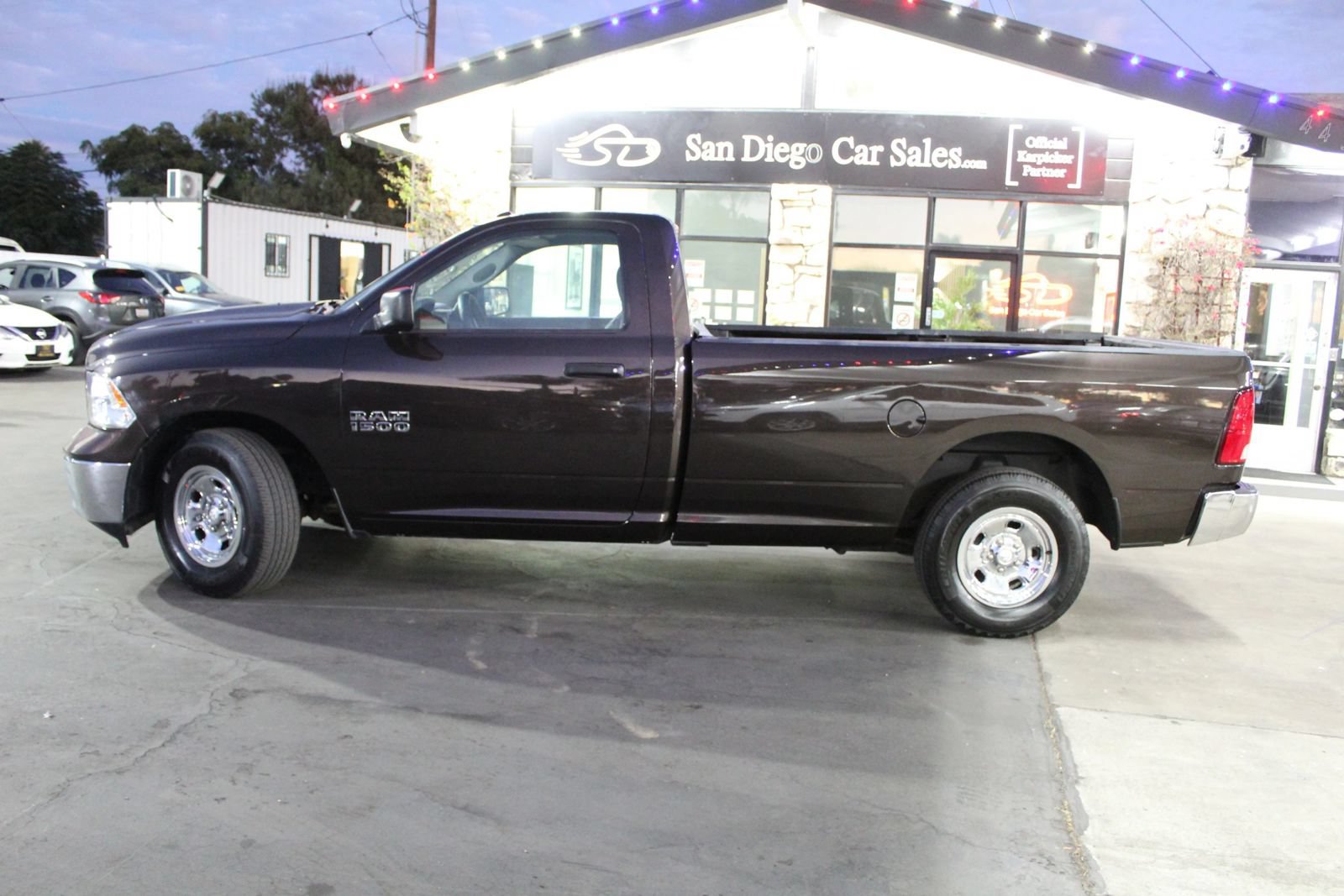 Used 2017 RAM 1500 Tradesman w/ Power & Remote Entry Group RWD image 2