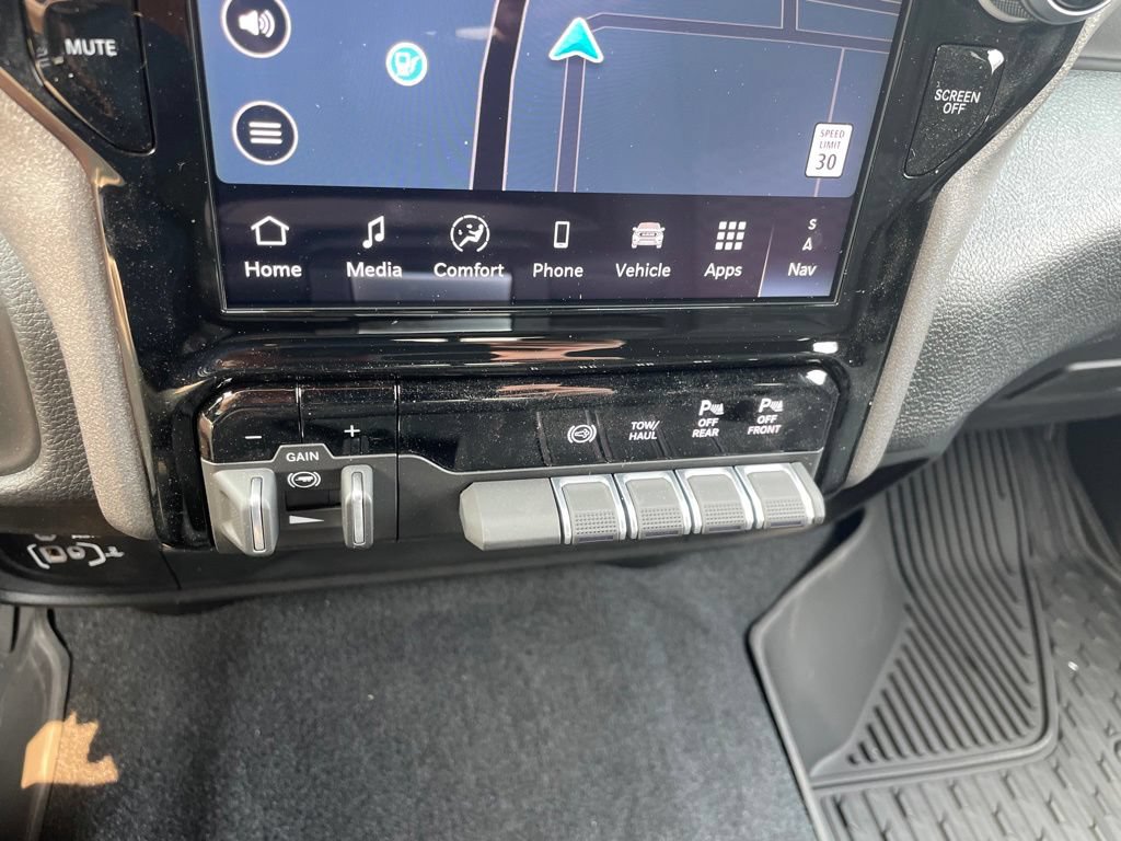 New 2026 RAM 2500 Warlock AWD/4WD image 18