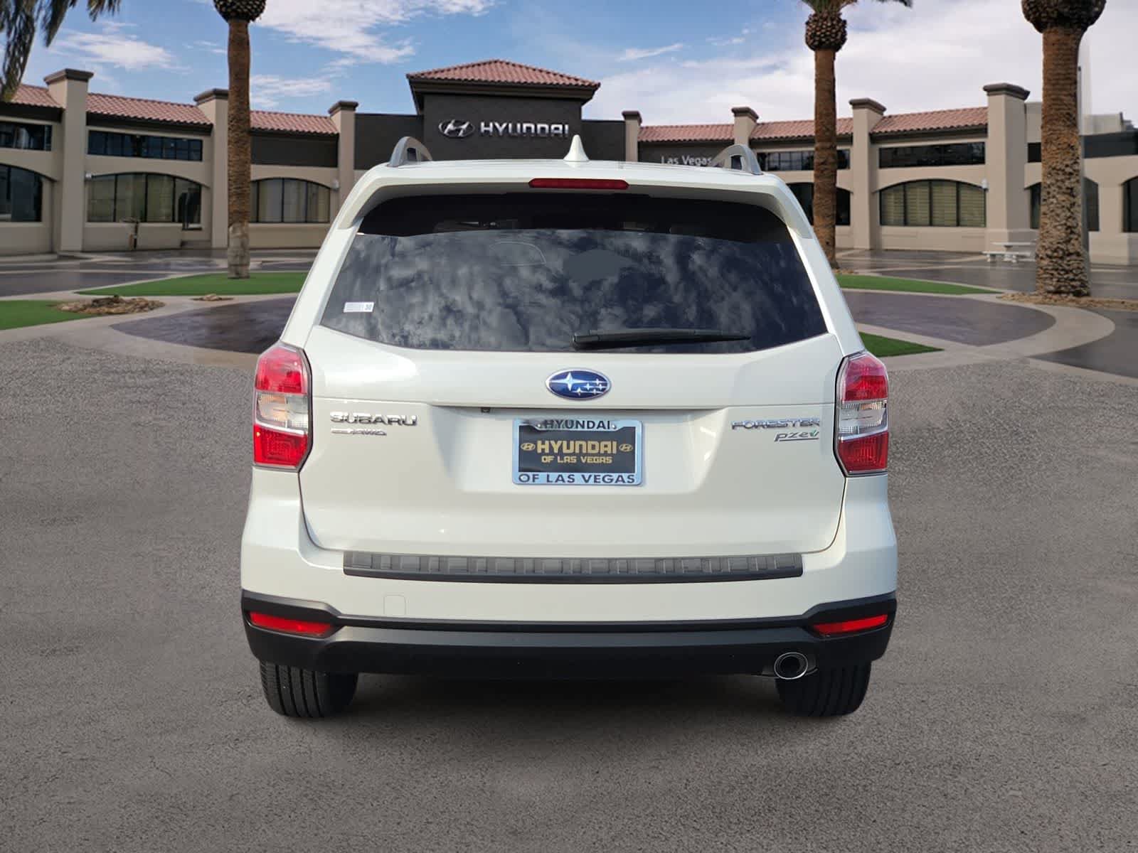 Used 2016 Subaru Forester 2.5i Limited AWD/4WD image 7