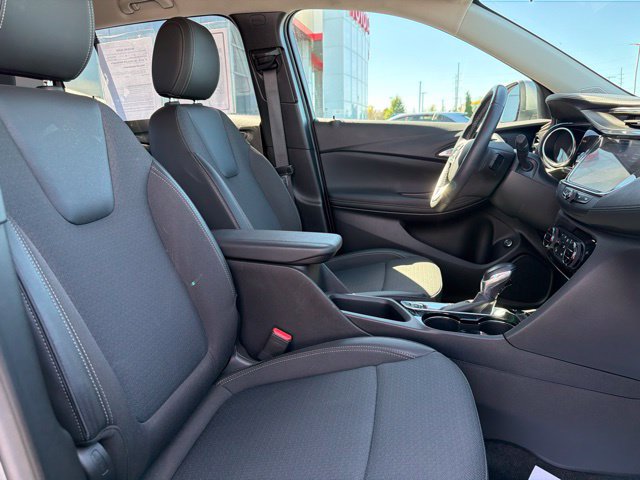 Used 2023 Buick Encore GX Select w/ Sport Touring Package FWD image 29