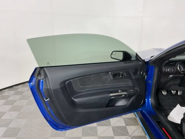 Used 2017 Ford Mustang Shelby GT350 w/ Electronics Package RWD image 12