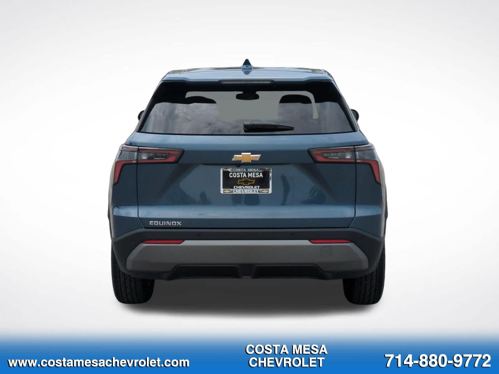 New 2027 Chevrolet Equinox LT w/ Convenience Package II FWD image 6