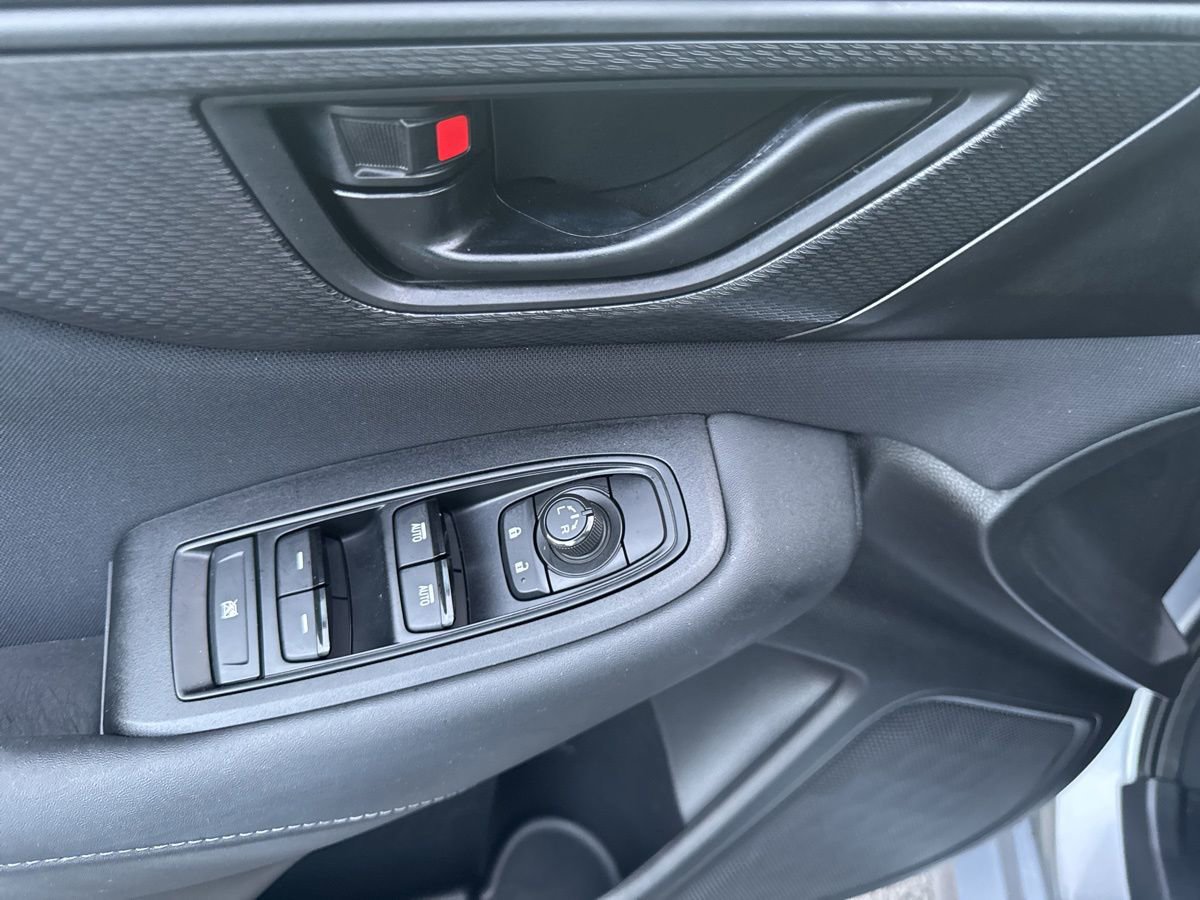 Used 2023 Subaru Legacy AWD/4WD image 13