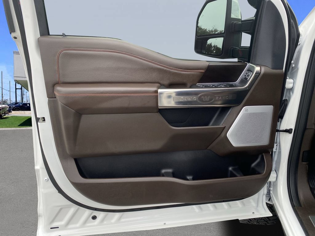 Used 2026 Ford F250 King Ranch w/ Chrome Package AWD/4WD image 17