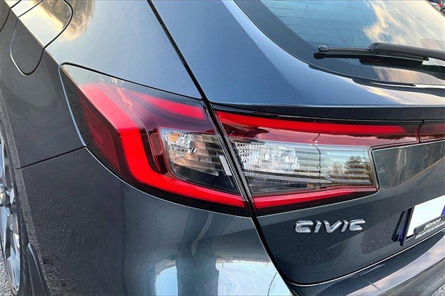 Certified 2025 Honda Civic Sport Touring image 21