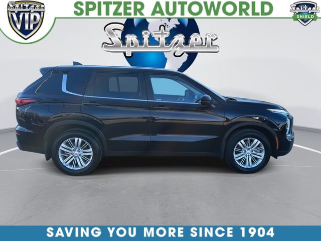 Used 2024 Mitsubishi Outlander ES AWD/4WD image 10
