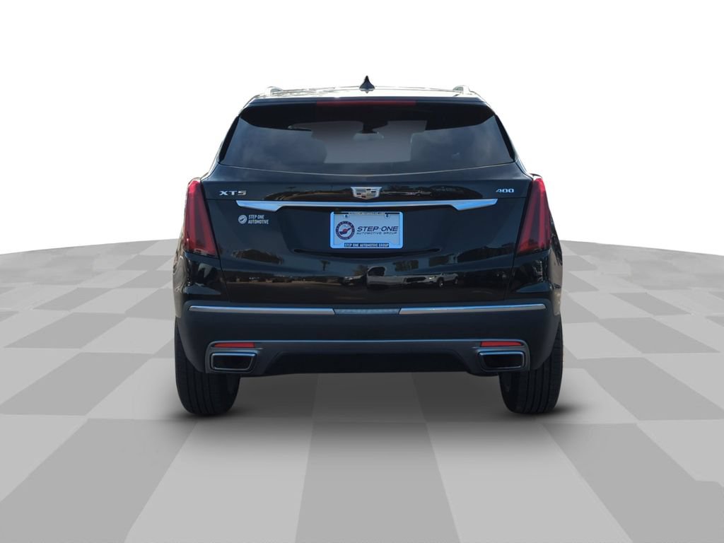 Used 2025 Cadillac XT5 Premium Luxury FWD image 5