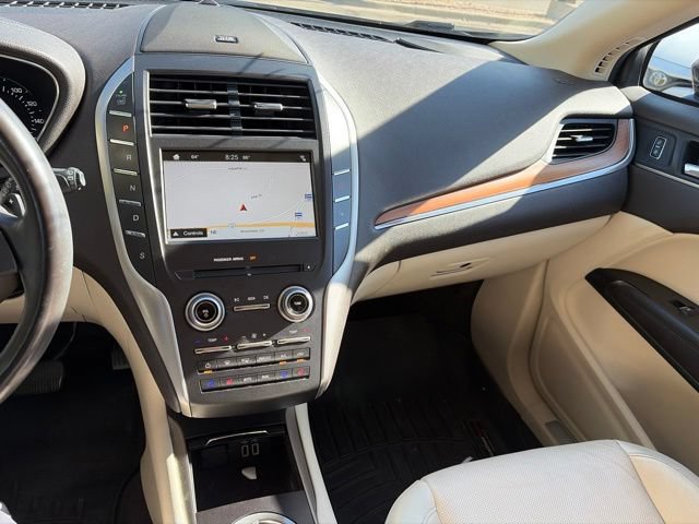 Used 2016 Lincoln MKC Reserve AWD/4WD image 15