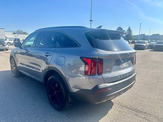 Certified 2021 Kia Sorento S AWD/4WD image 4