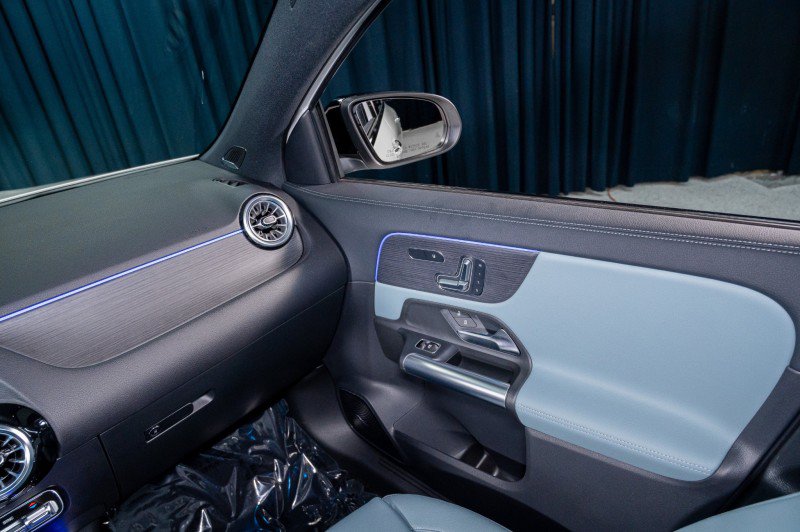 New 2026 Mercedes-Benz GLA 35 AMG 4MATIC image 25
