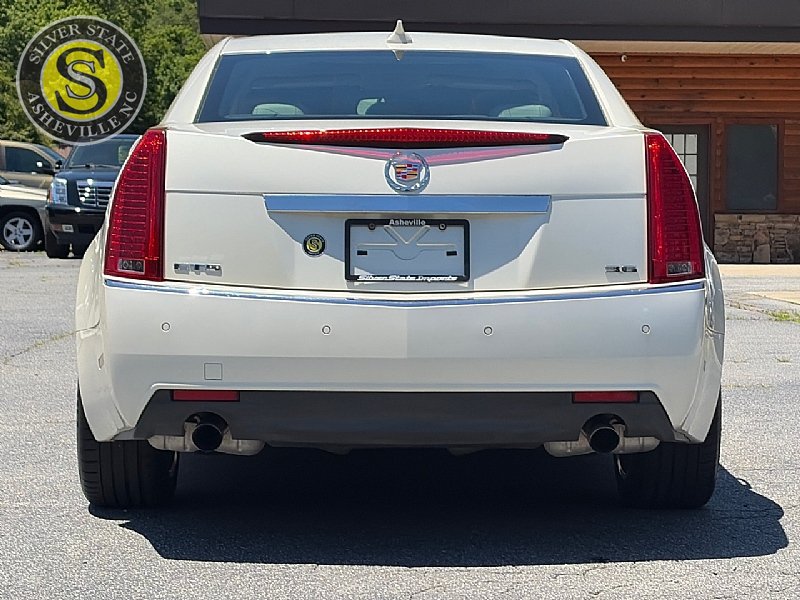 Used 2010 Cadillac CTS Performance w/ Performance Luxury Package RWD image 5