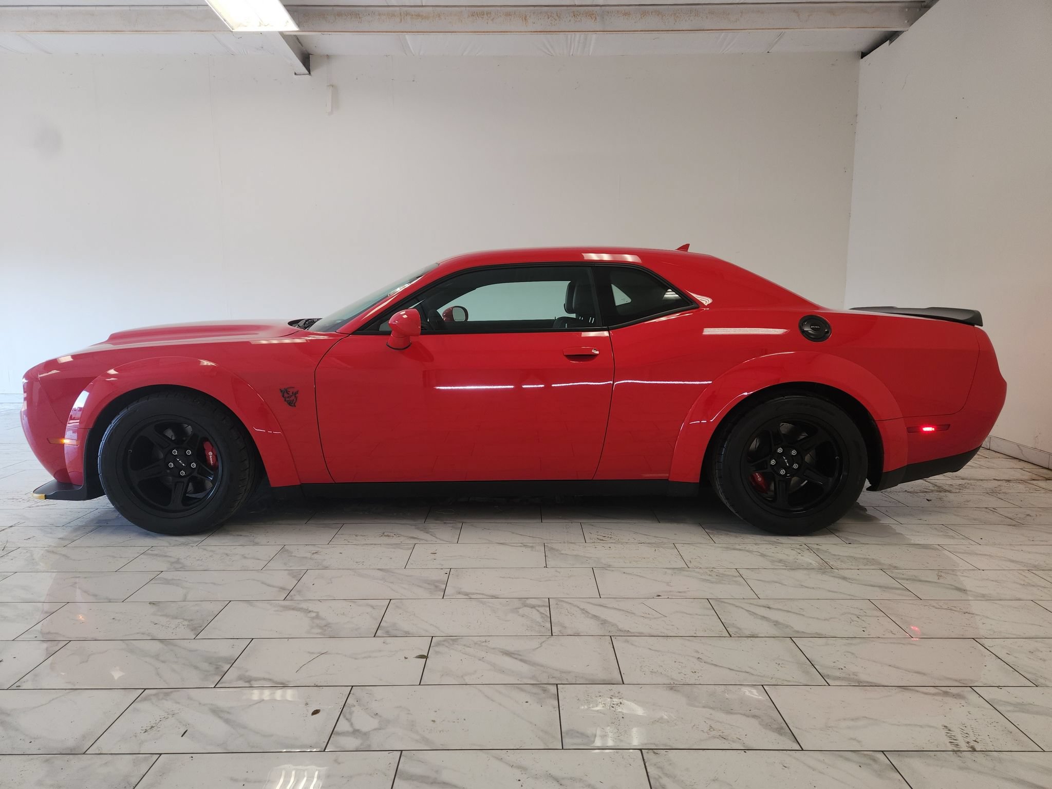 Used 2018 Dodge Challenger SRT Demon RWD image 4