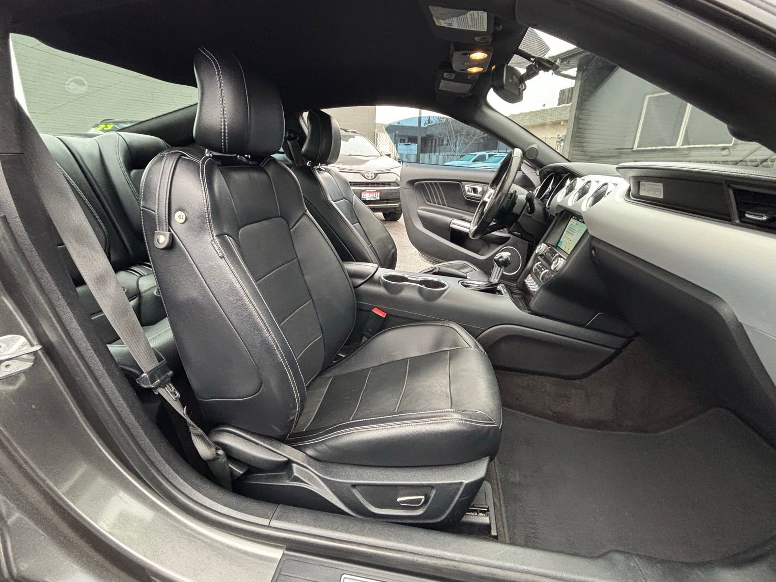 Used 2016 Ford Mustang Premium w/ Equipment Group 201A image 19