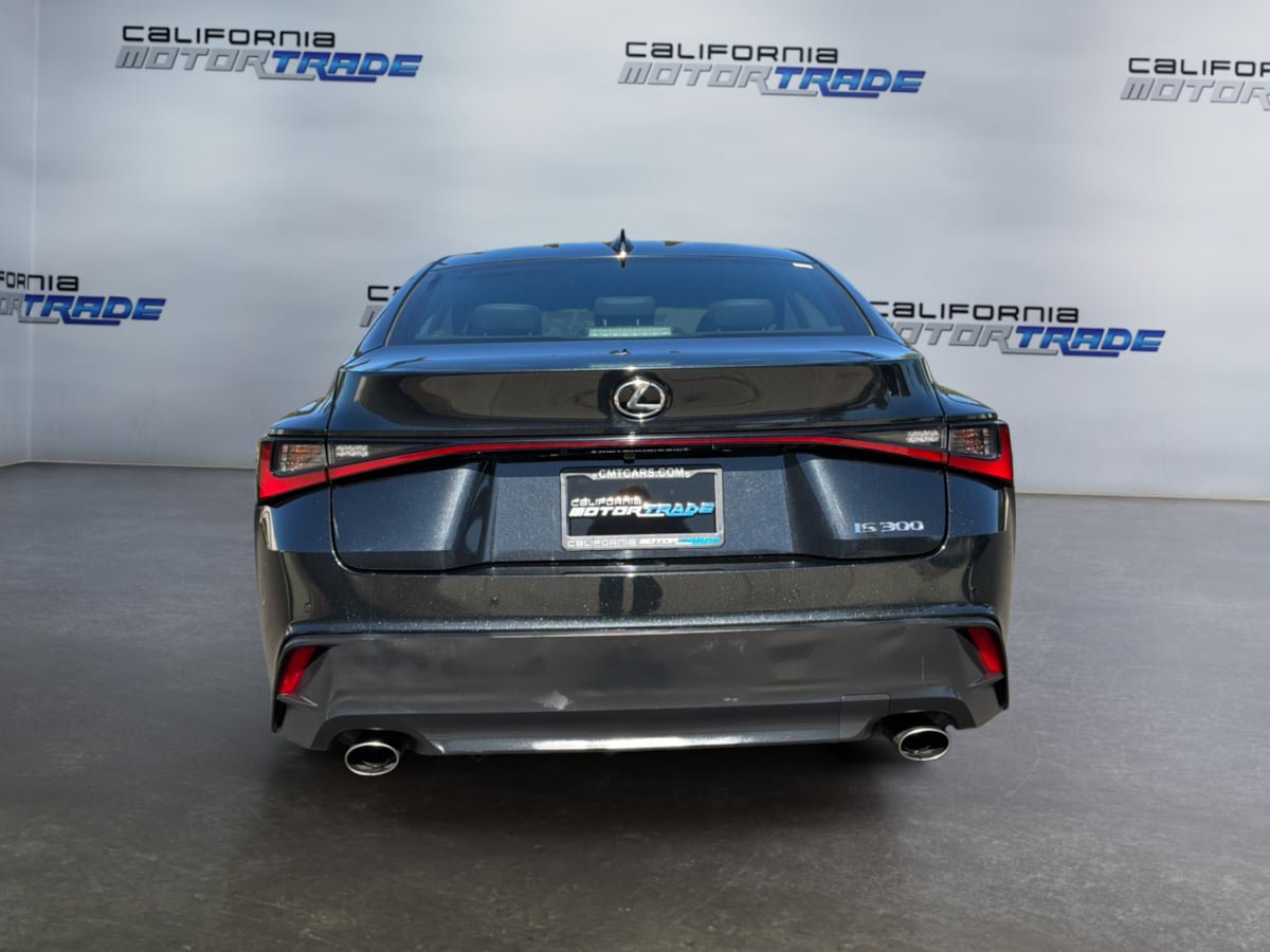 Used 2021 Lexus IS 300 w/ Comfort Package RWD image 6