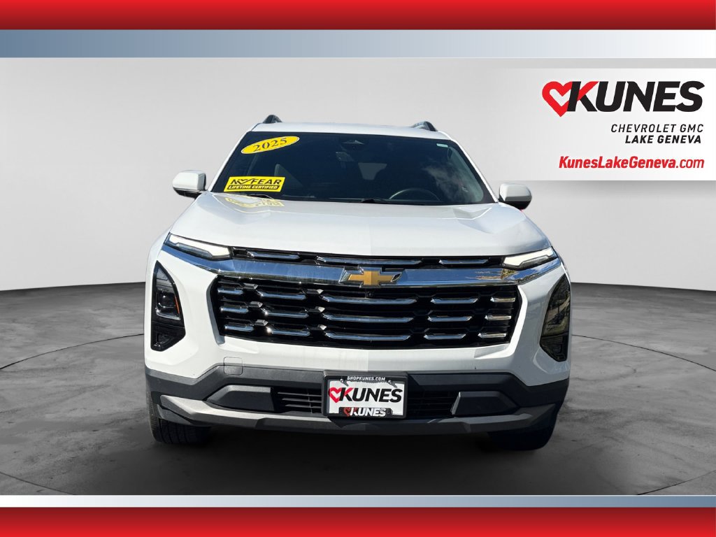 Used 2025 Chevrolet Equinox LT w/ Convenience Package II FWD image 3