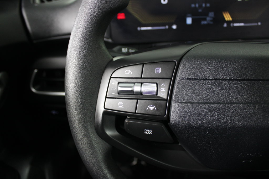 Used 2025 Kia K4 FWD image 23