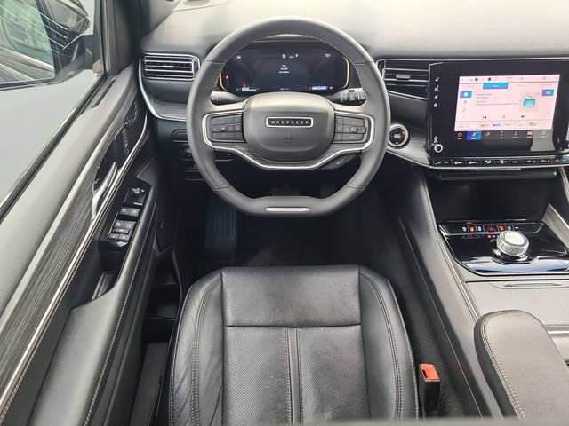 Used 2024 Jeep Wagoneer Series II w/ Flexible Seating Group RWD image 17