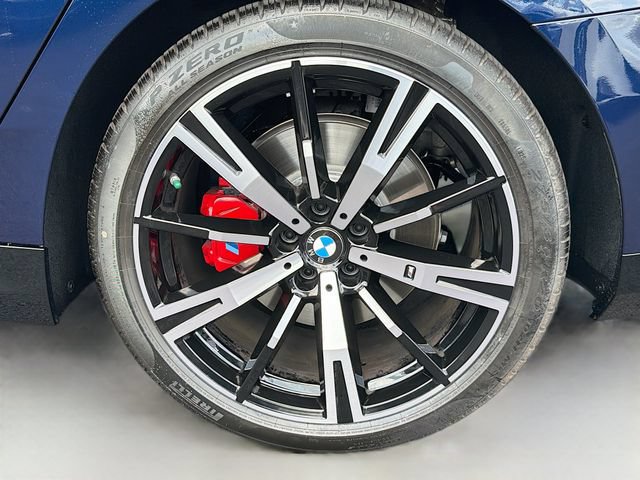 Used 2026 BMW 530i xDrive w/ M Sport Package AWD/4WD image 30