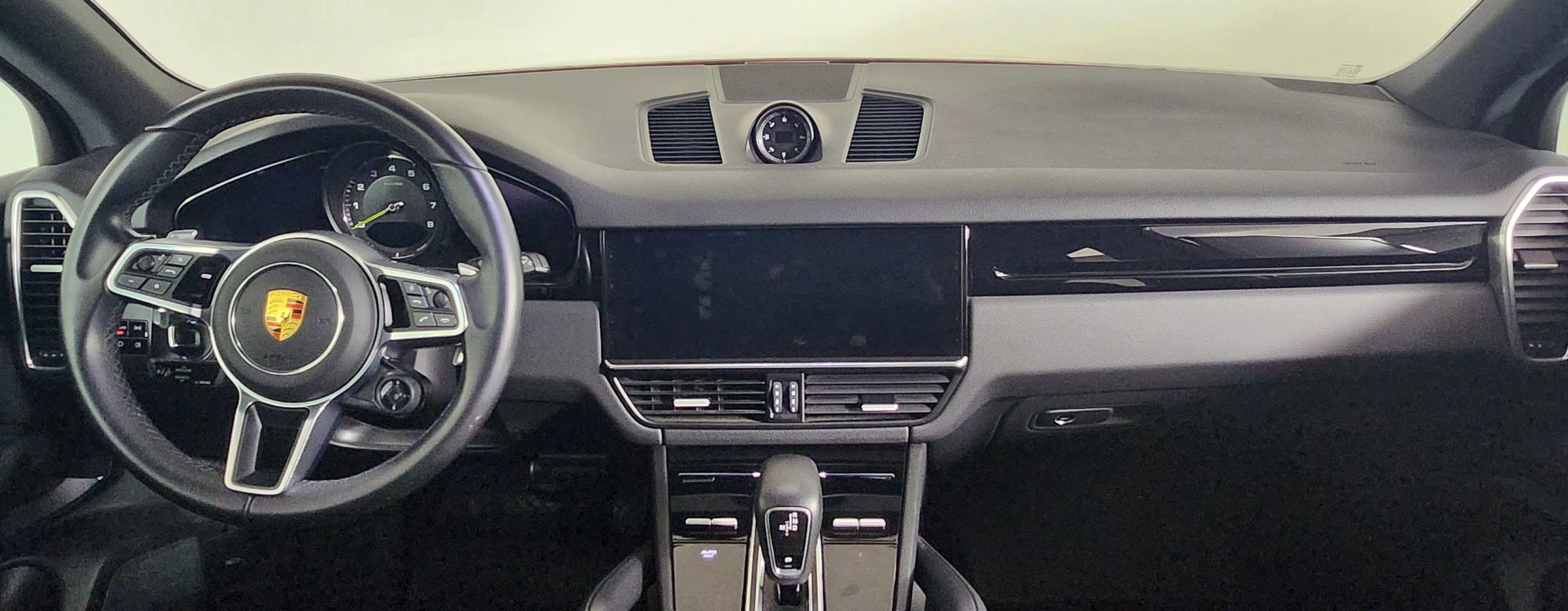 Used 2021 Porsche Cayenne E-Hybrid Sport Utility 4D image 23
