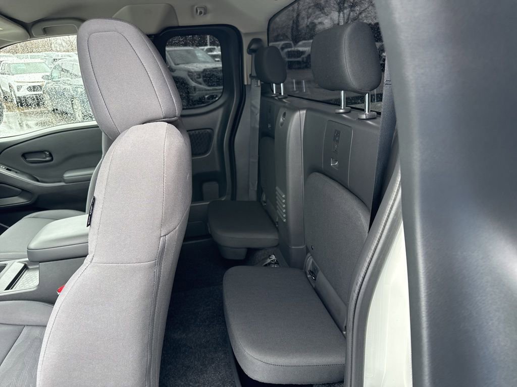 Used 2024 Nissan Frontier S w/ Technology Package image 10