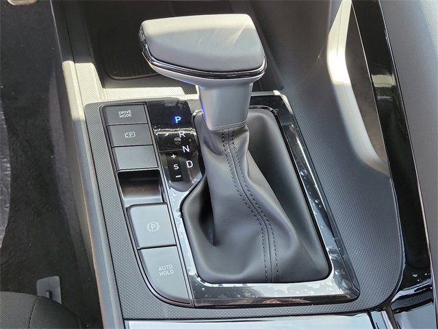 New 2025 Hyundai Elantra SEL image 16