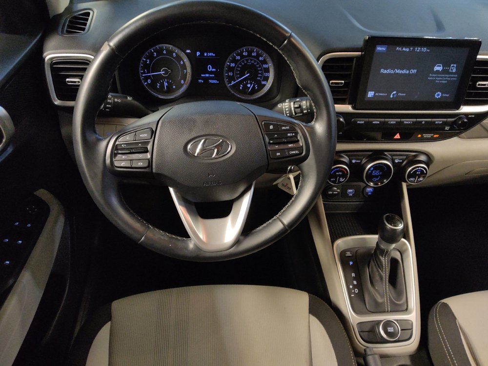 Used 2021 Hyundai Venue SEL FWD image 22