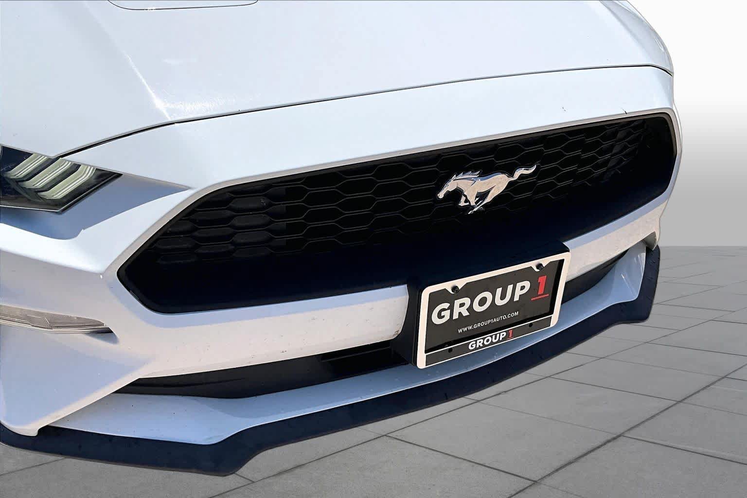 Used 2022 Ford Mustang Premium RWD image 28