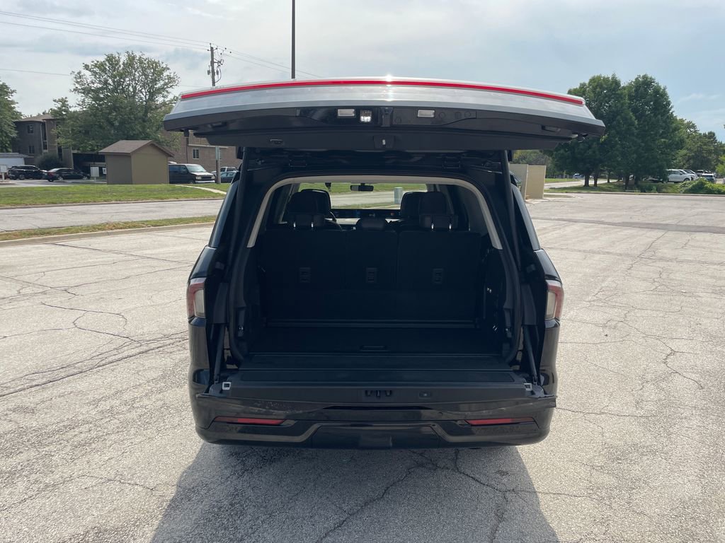 New 2025 Lincoln Navigator Reserve image 20