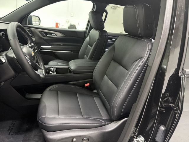 New 2026 Chevrolet Traverse LT w/ Driver Confidence Package FWD image 21