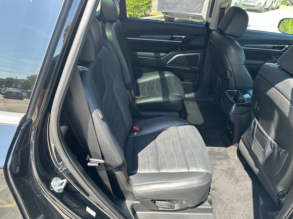 Used 2023 Kia Telluride SX Prestige AWD/4WD image 35