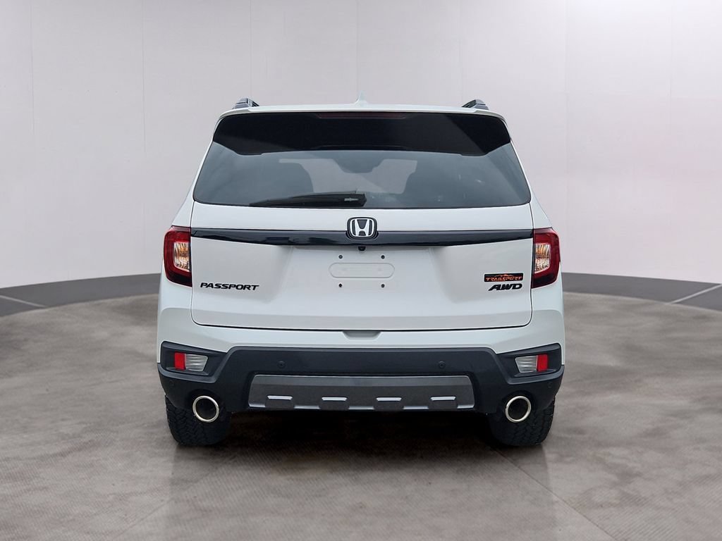 Certified 2025 Honda Passport TrailSport image 5