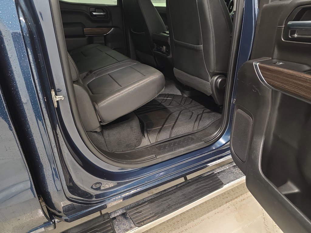 Used 2019 Chevrolet Silverado 1500 RST AWD/4WD image 7