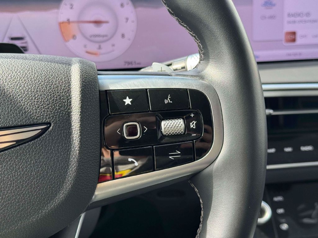 Certified 2026 Genesis GV70 2.5T AWD/4WD image 21