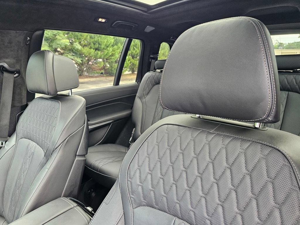 Certified 2024 BMW X7 M60i w/ Executive Package AWD/4WD image 16