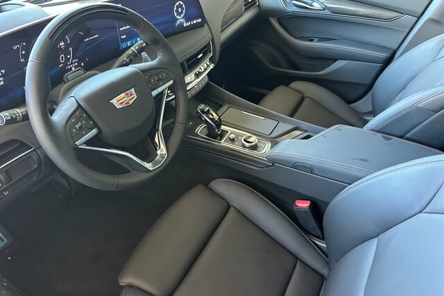 New 2026 Cadillac CT5 Sport w/ Technology Package RWD image 10