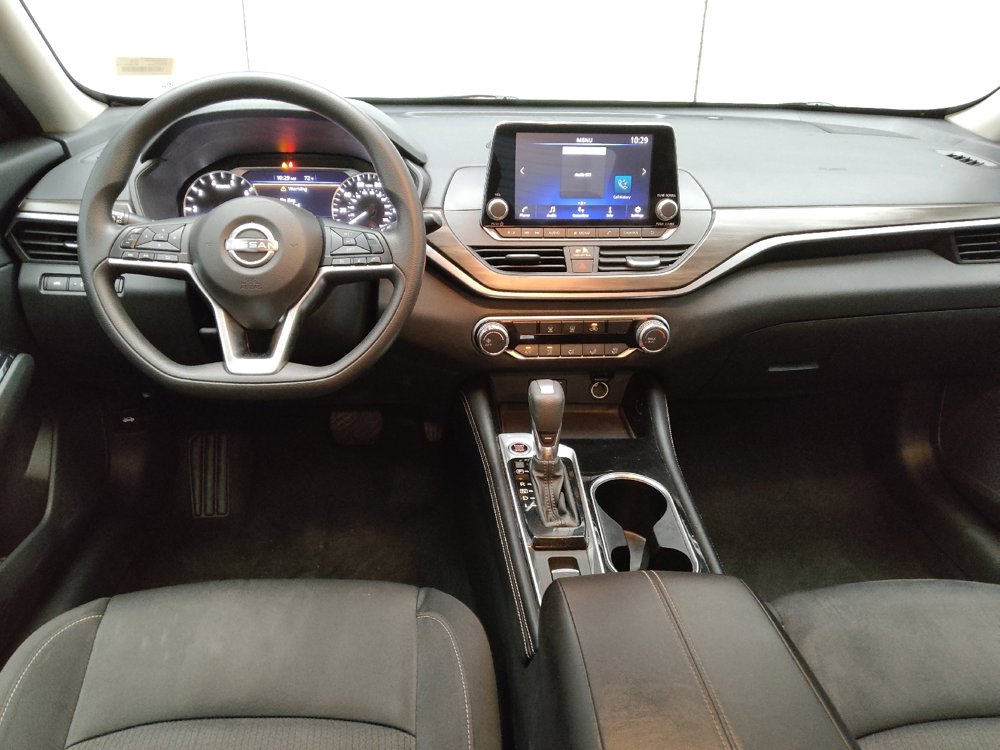 Used 2023 Nissan Altima 2.5 SV image 22